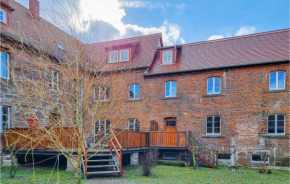 3 Bedroom Stunning Apartment In Nebra